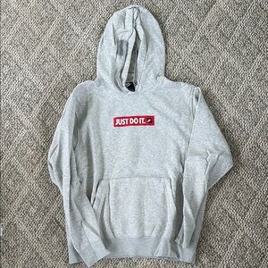 Grey Nike Just Do It Hoodid